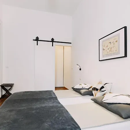 L'arco Living 1